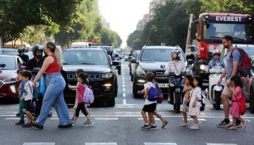 Reducir un 25% del tráfico en Barcelona permitiría evitar más de 200 muertes por contaminación al año