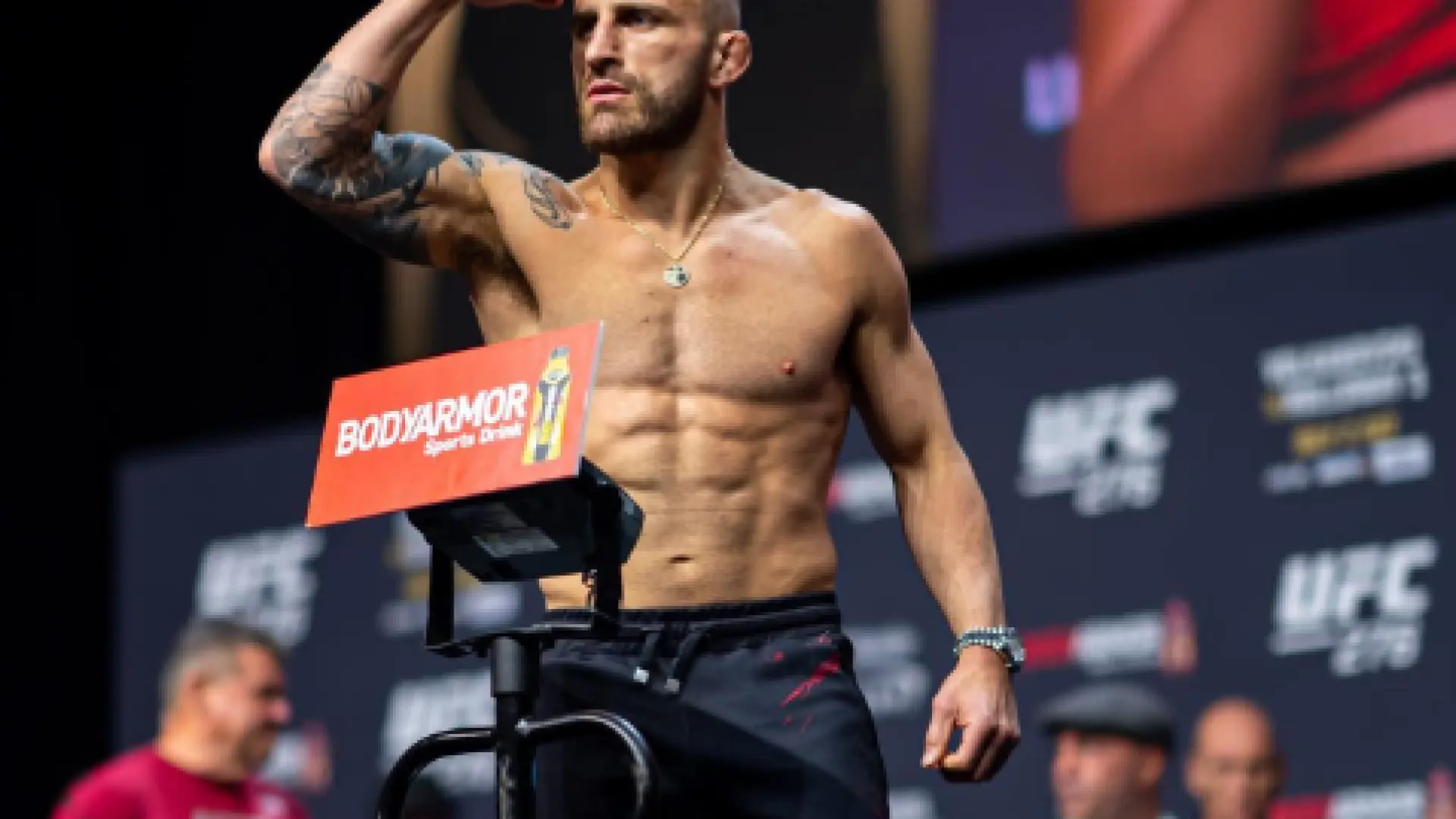 Volkanovski, sobre las posibilidades de Topuria frente a Makhachev: "Si la pelea no va como quiere, seguirá buscando la manera"