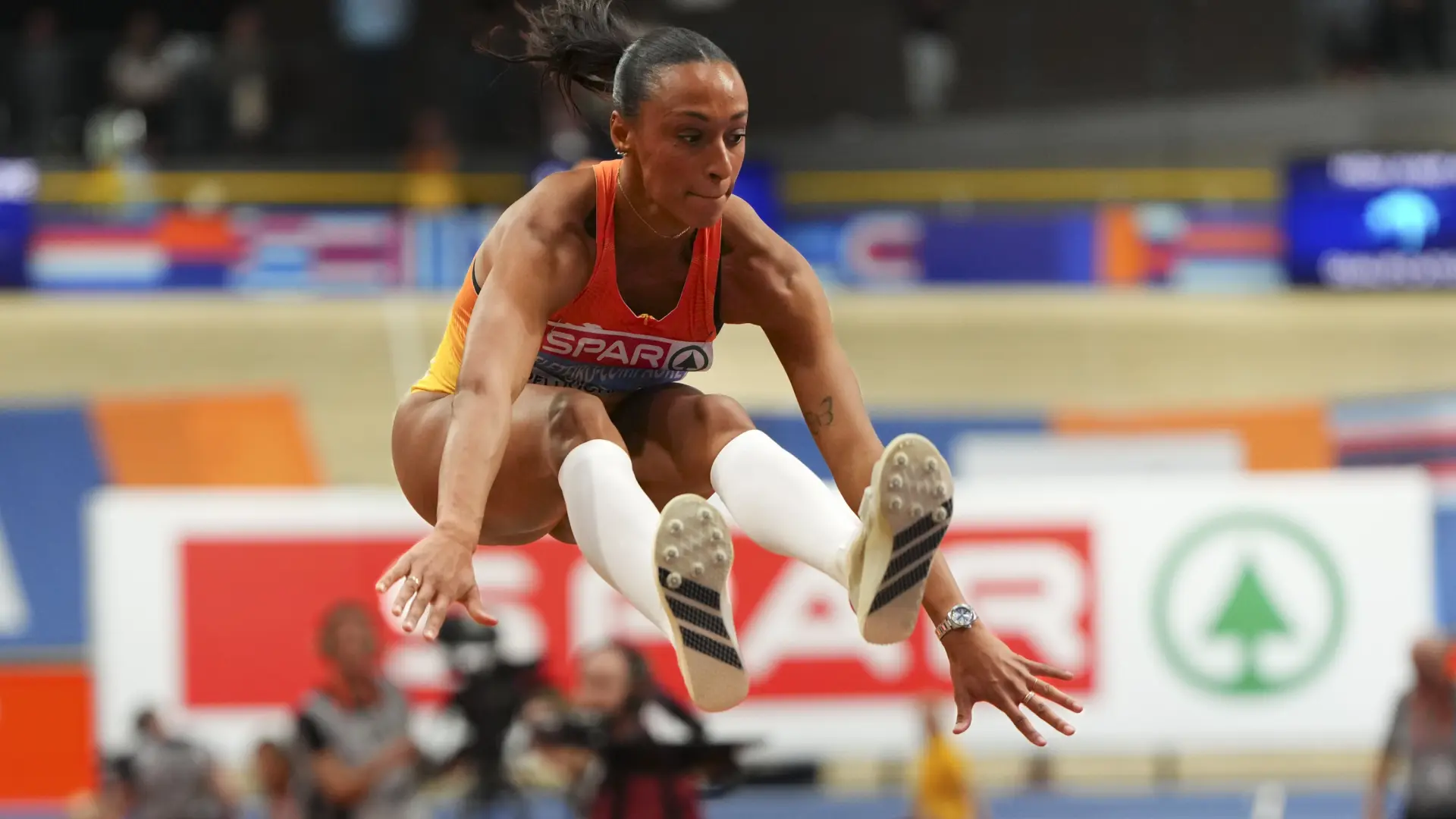 Ana Peleteiro se luce en el Europeo y se mete en la final de triple salto con la mejor marca