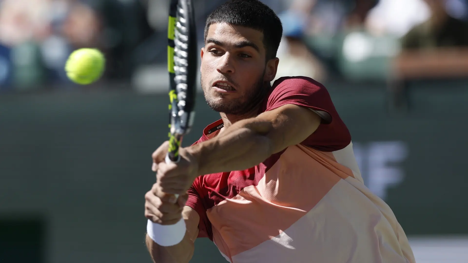 Alcaraz y Sabalenka dominan, Cerúndolo tumba al verdugo de Djokovic