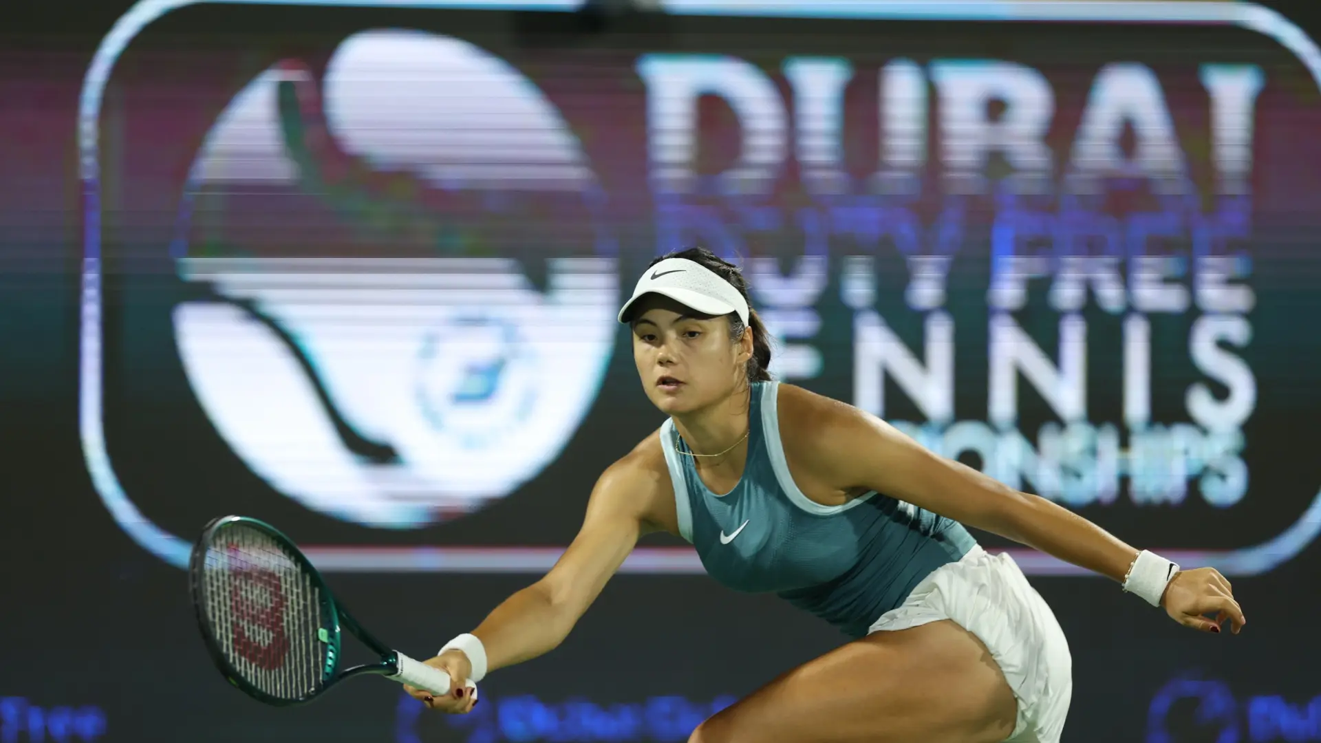 Emma Raducanu carga contra las autoridades del tenis por su caso de acoso en Dubai: "Se podía haber gestionado mejor"