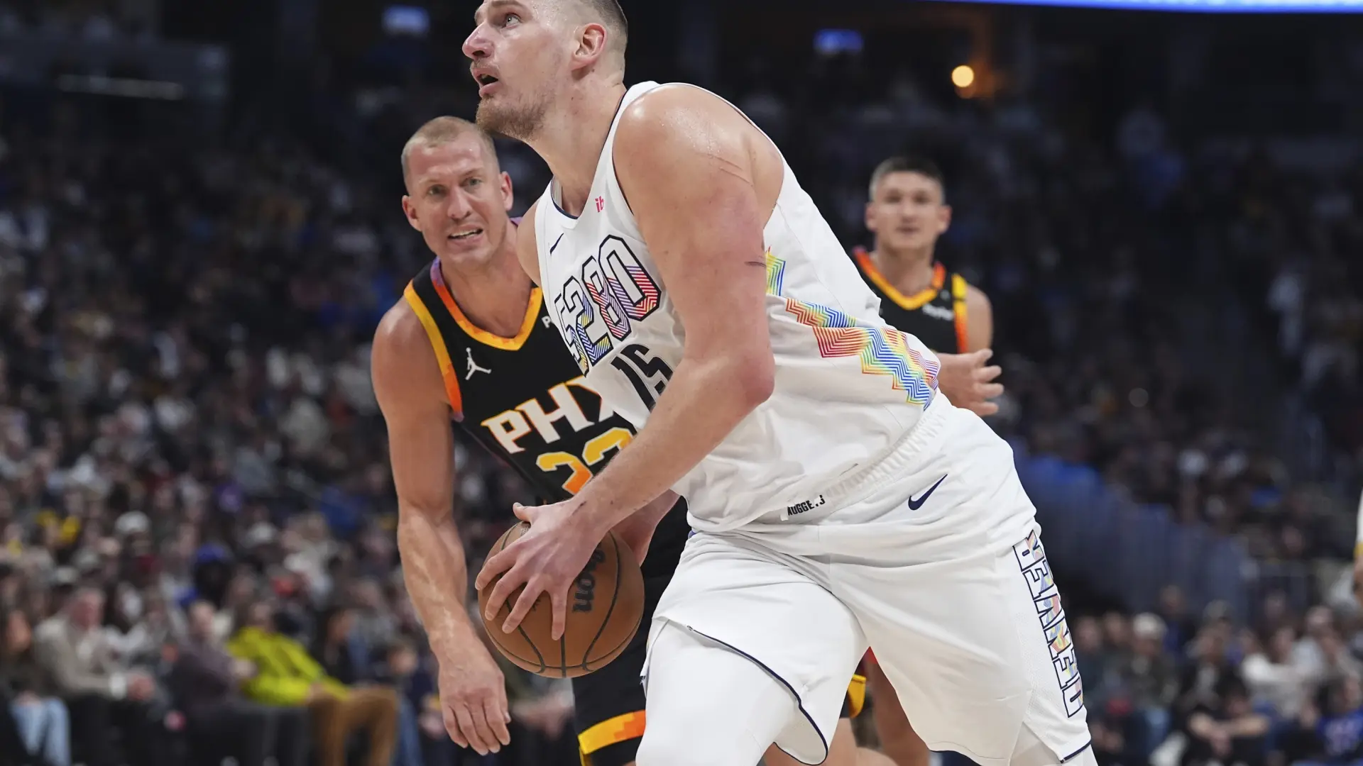 Nikola Jokic, colosal: firma un triple-doble nunca visto para hacer historia en la NBA