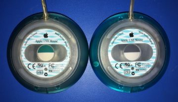 El primer ratón USB de Apple era tan raro que la gente lo usaba al revés. Lo llamaban «hockey puck»
