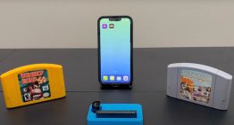 Jugar cartuchos de Nintendo 64 en el iPhone es algo que no esperaba hacer nunca: un emulador y un adaptador le ha bastado para hacerlo