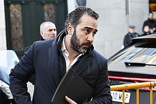 Aldama pide 250.000 euros a María Jesús Montero por montarle un «juicio paralelo» llamándole delincuente