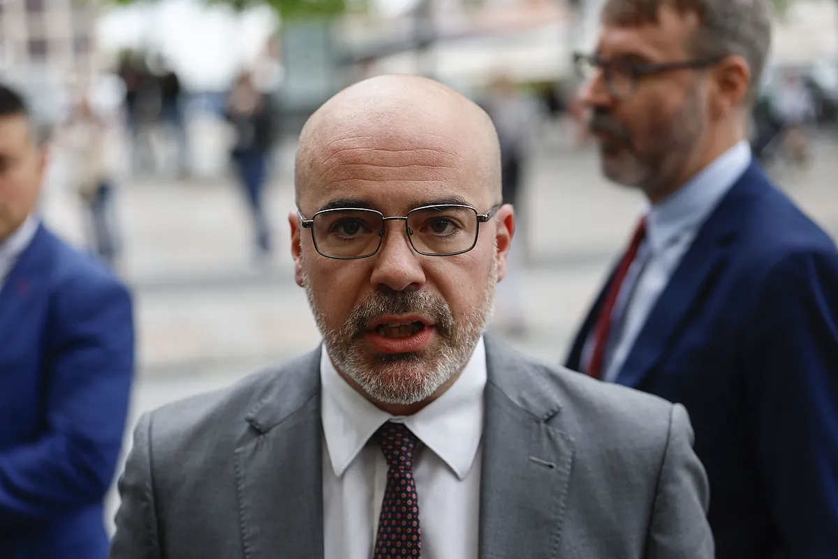 El delegado del Gobierno en Madrid niega ante el juez Peinado relación con la contratación de la asesora de Begoña Gómez