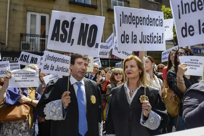 Jueces y fiscales llevarán a Europa la reforma de Bolaños y anuncian un paro conjunto que podría dar paso a la huelga