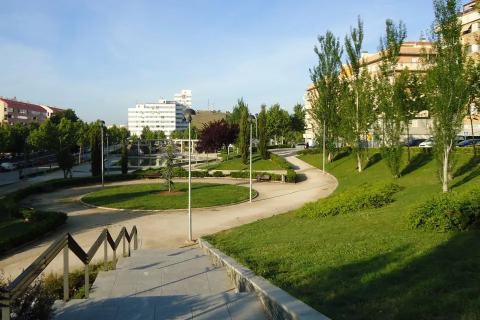 Un menor de 17 años mata a puñaladas a un joven de 18 en Cáceres: la principal hipótesis es una discusión por celos