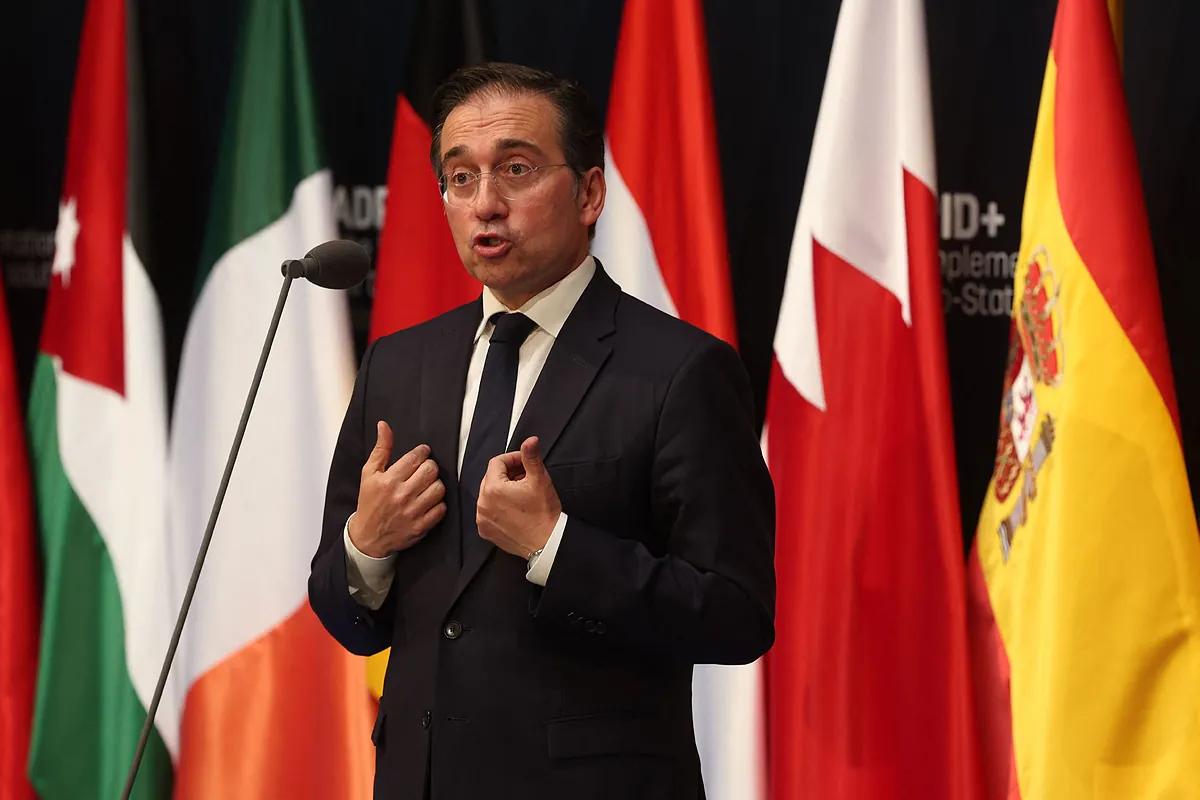Albares reúne a la diplomacia europea y árabe para presionar a Netanyahu, con la presencia de Francia y Alemania: «Hay que poner en marcha un embargo de armas»