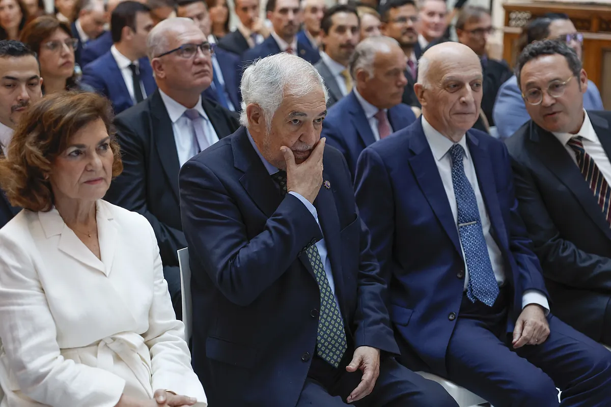 Primer año de Amnistía: a la espera del TC de  Pumpido y con Puigdemont «atrapado» en Waterloo