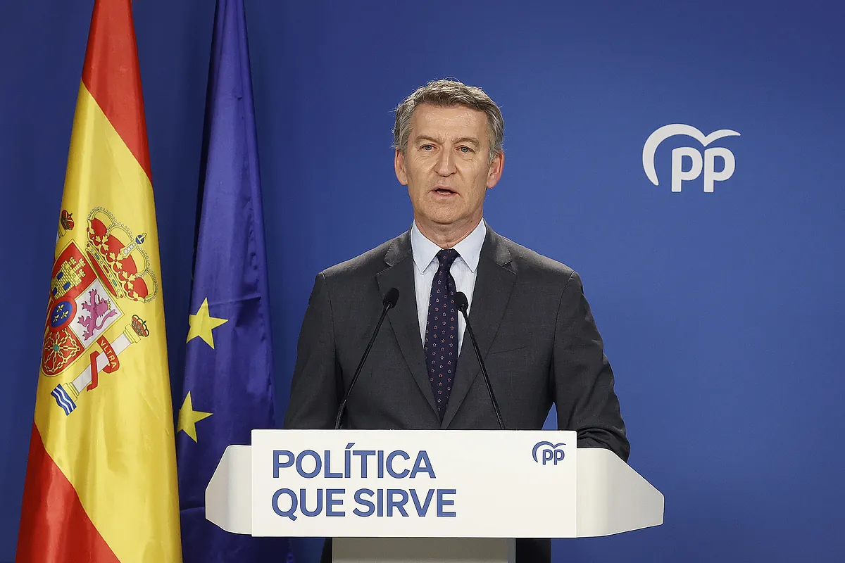 El PP se propone atraer a votantes del PSOE de Page y Lambán a la concentración para «el fin de Sánchez»