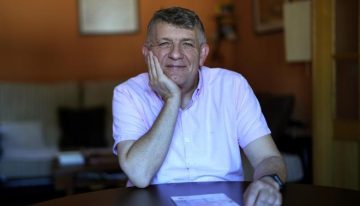Javier Jiménez, psicólogo experto en suicidio: «Hay familias que no se habían dado cuenta de nada y eso crea mucho dolor»