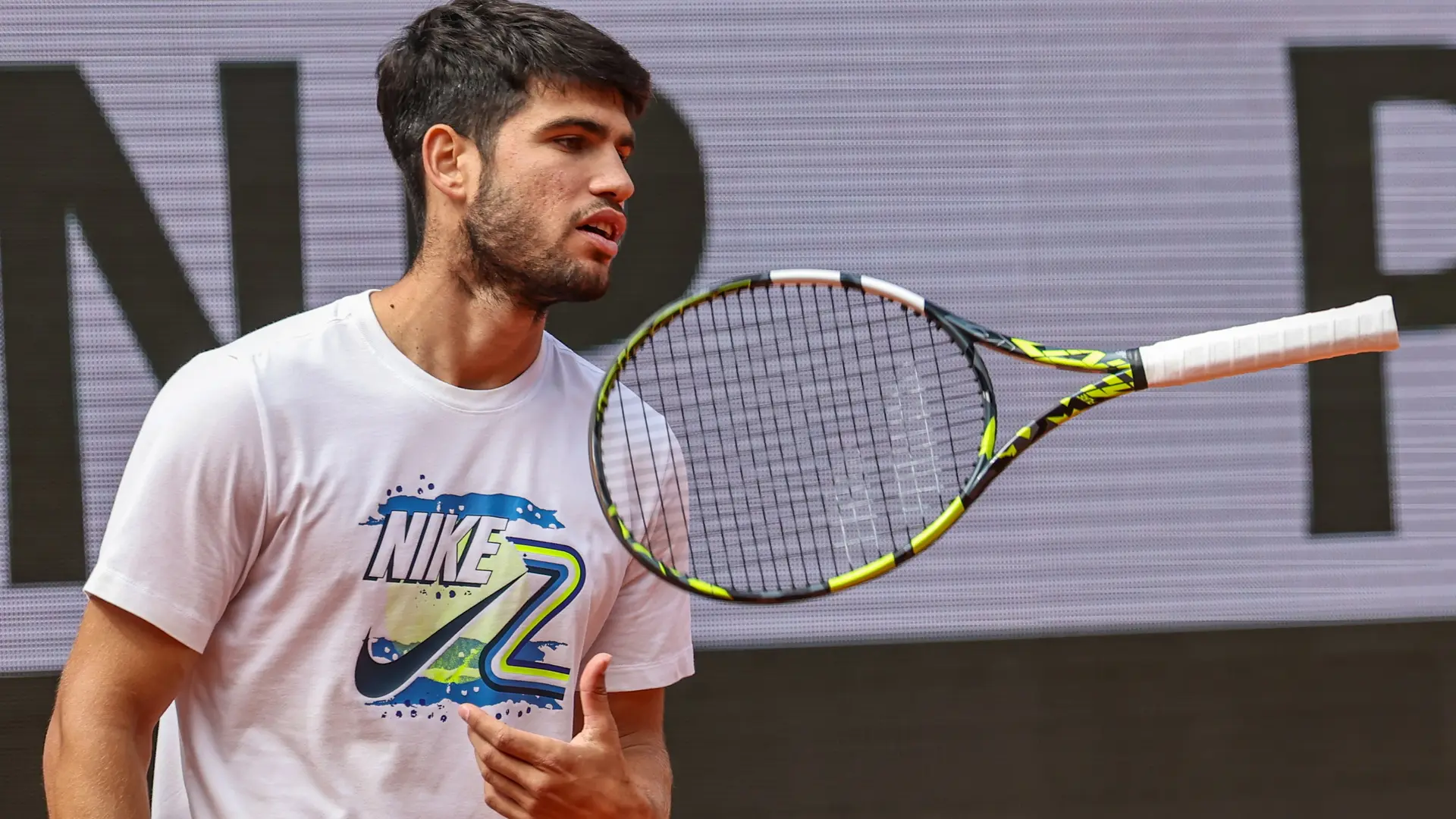 El análisis de Carlos Alcaraz antes de su estreno en Roland Garros: "No diría que la tierra batida es mi superficie favorita"