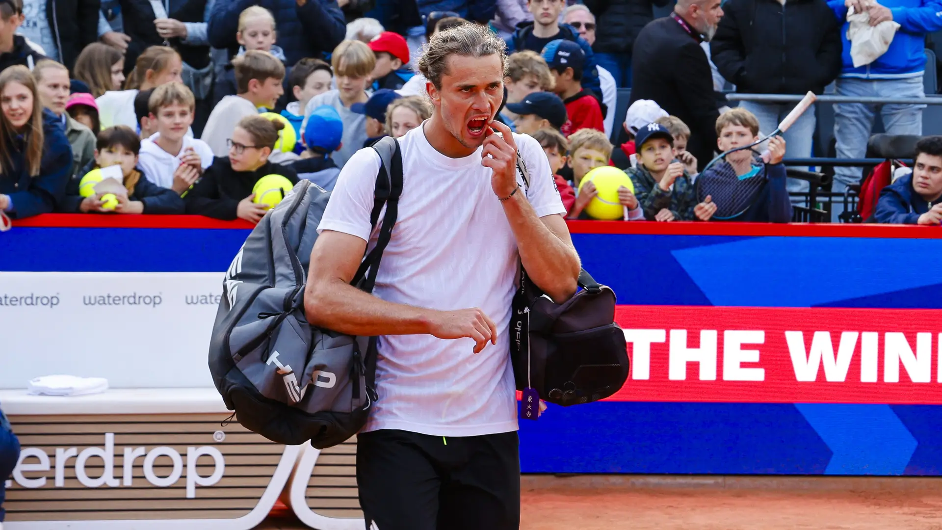 Susto de Alexander Zverev antes de Roland Garros: su avión recibe el impacto de un rayo y realiza un aterrizaje de emergencia