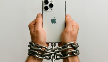 El miedo a quedarse sin iPhone existe. Se llama Nomofobia y así lo describe la ciencia