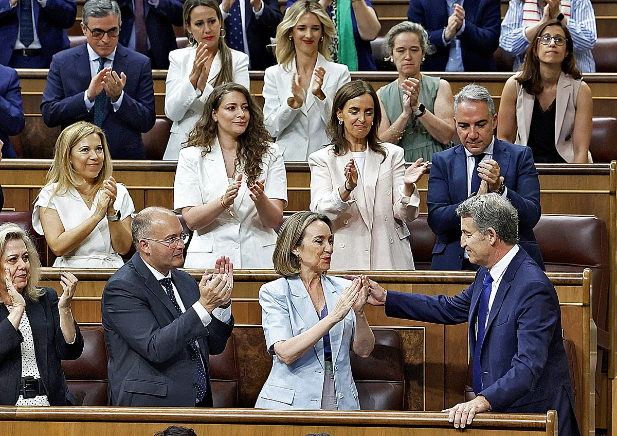 El PP crea en Génova el organismo Nuevos Españoles para atraer el voto extranjero