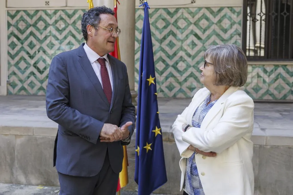 La asociación de fiscales personada en la causa de García Ortiz pide seis años de prisión para el fiscal general mientras el novio de Ayuso solicita cuatro años de cárcel