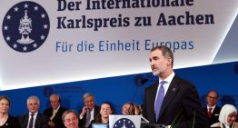 Felipe VI, el Rey más europeísta: «Sigue el sendero de su padre»