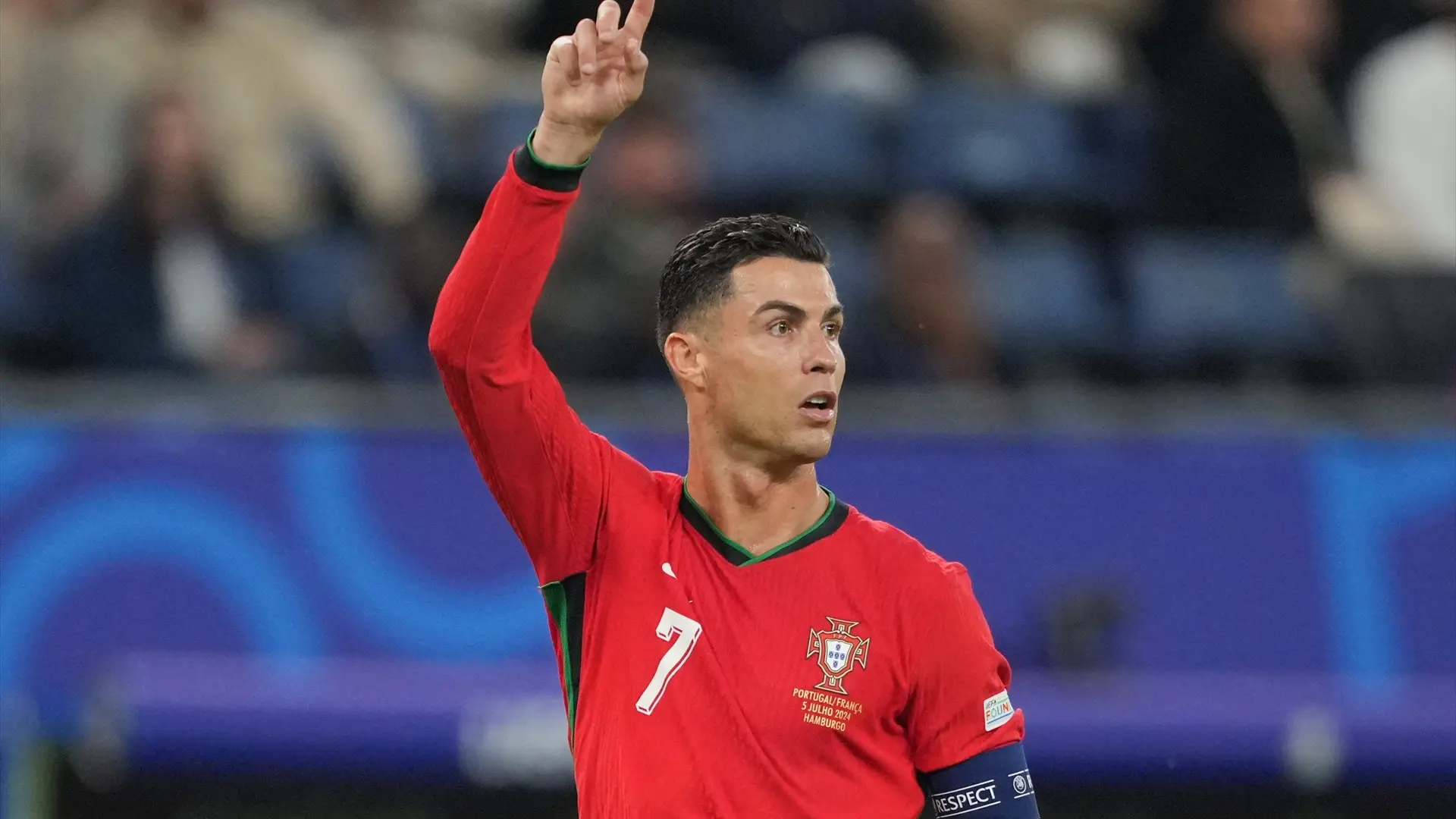 Cristiano Ronaldo se rinde a Lamine Yamal y sale en su defensa: "Está haciendo las cosas muy bien, dejadle crecer tranquilo"