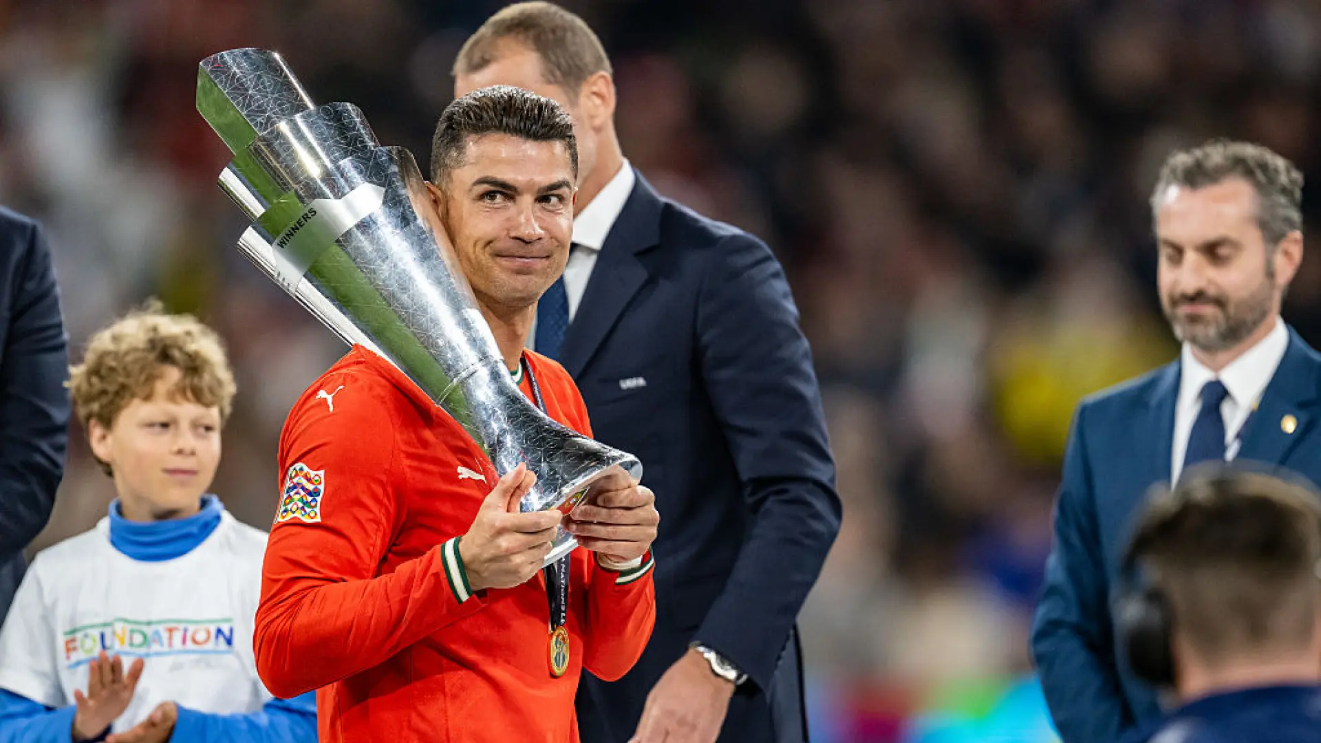 El mensaje de Cristiano Ronaldo a sus hijos tras ganar la Nations: "Para molestarme me cantan 'España', ahora me respetarán más"