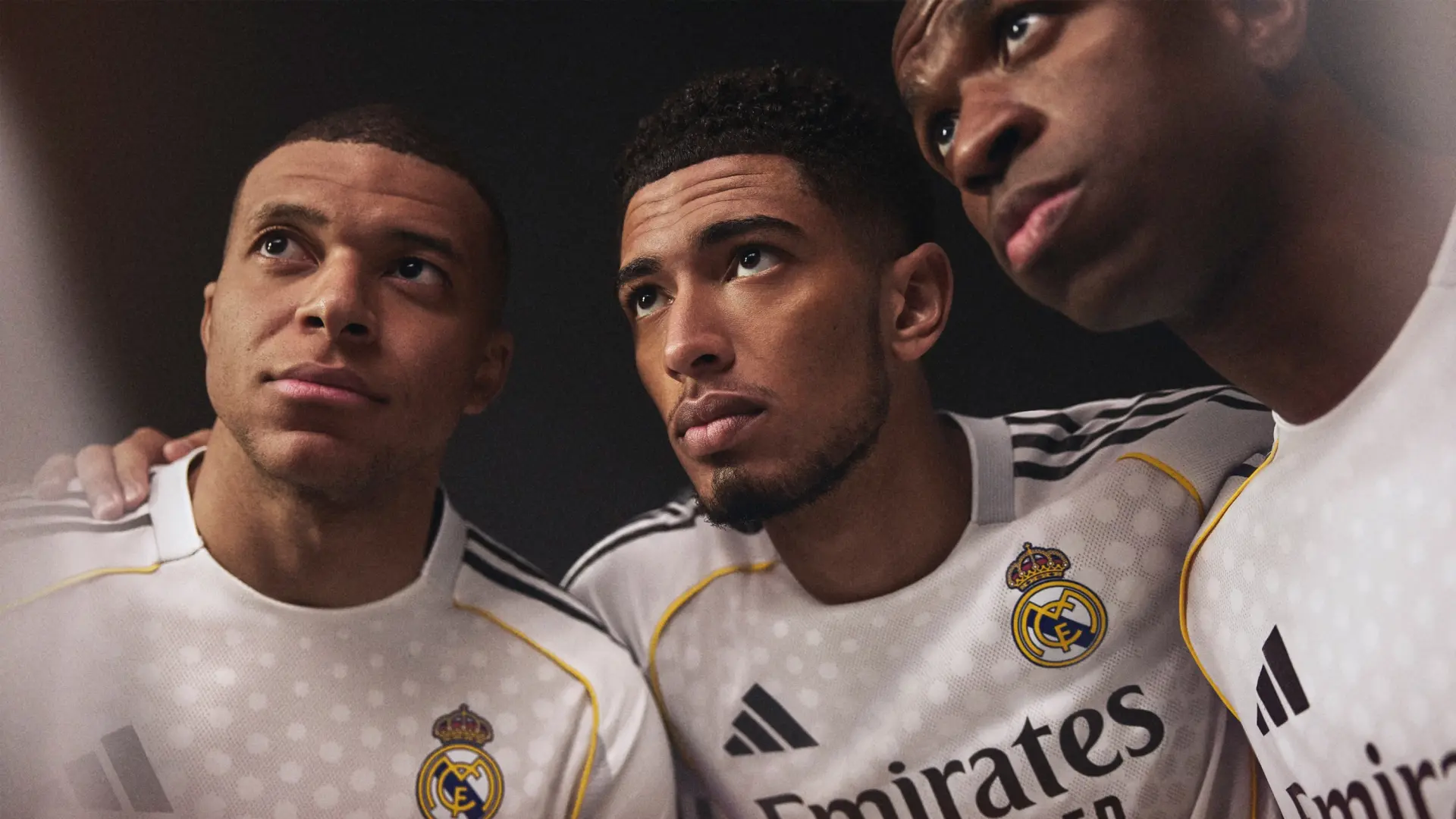 El Real Madrid presenta su nueva camiseta: está inspirada en el Santiago Bernabéu