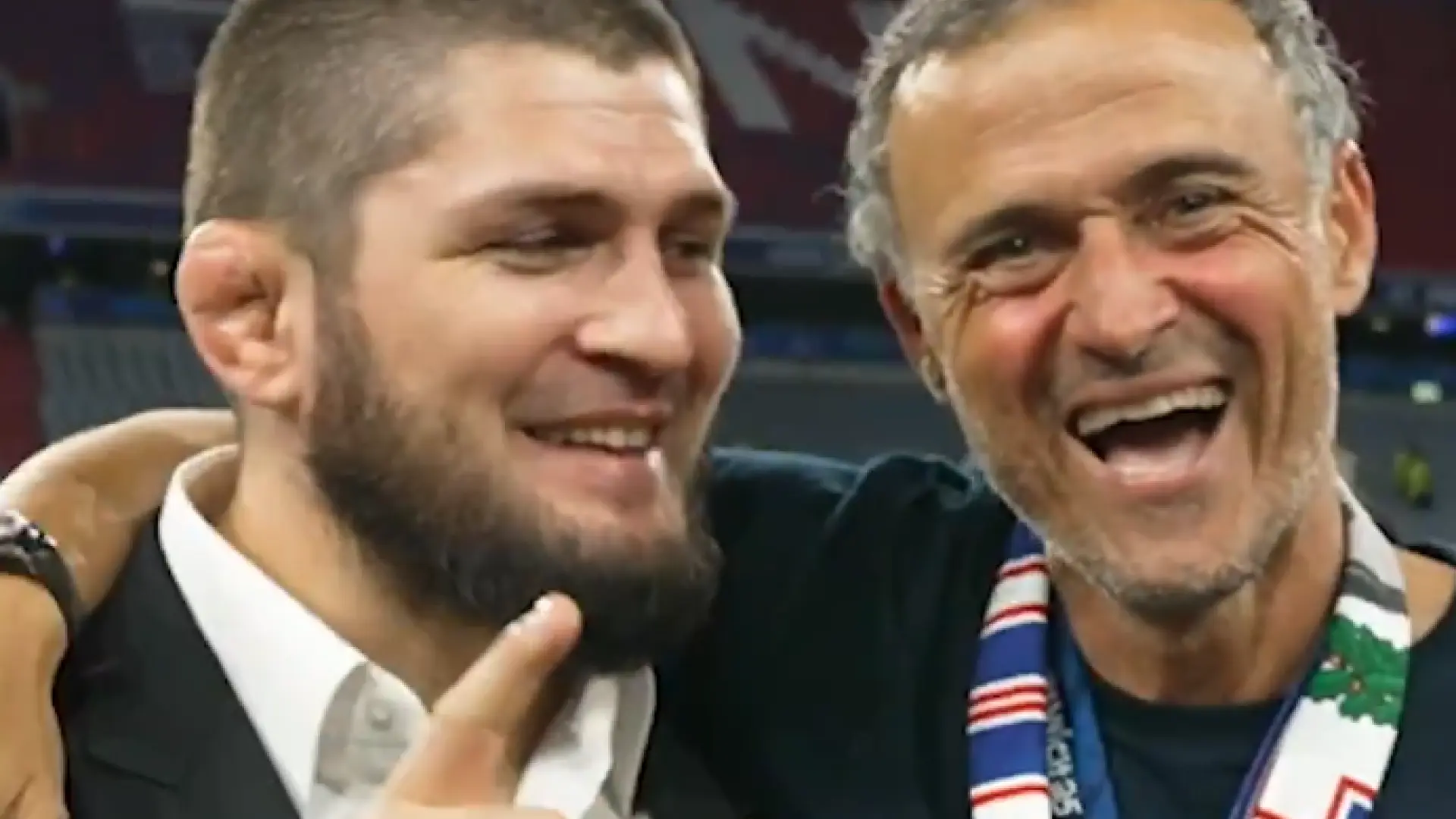El excampeón de UFC Khabib Nurmagomedov celebra la Champions del PSG vacilando a Luis Enrique: "1, 2, 3… ¡Hala Madrid"