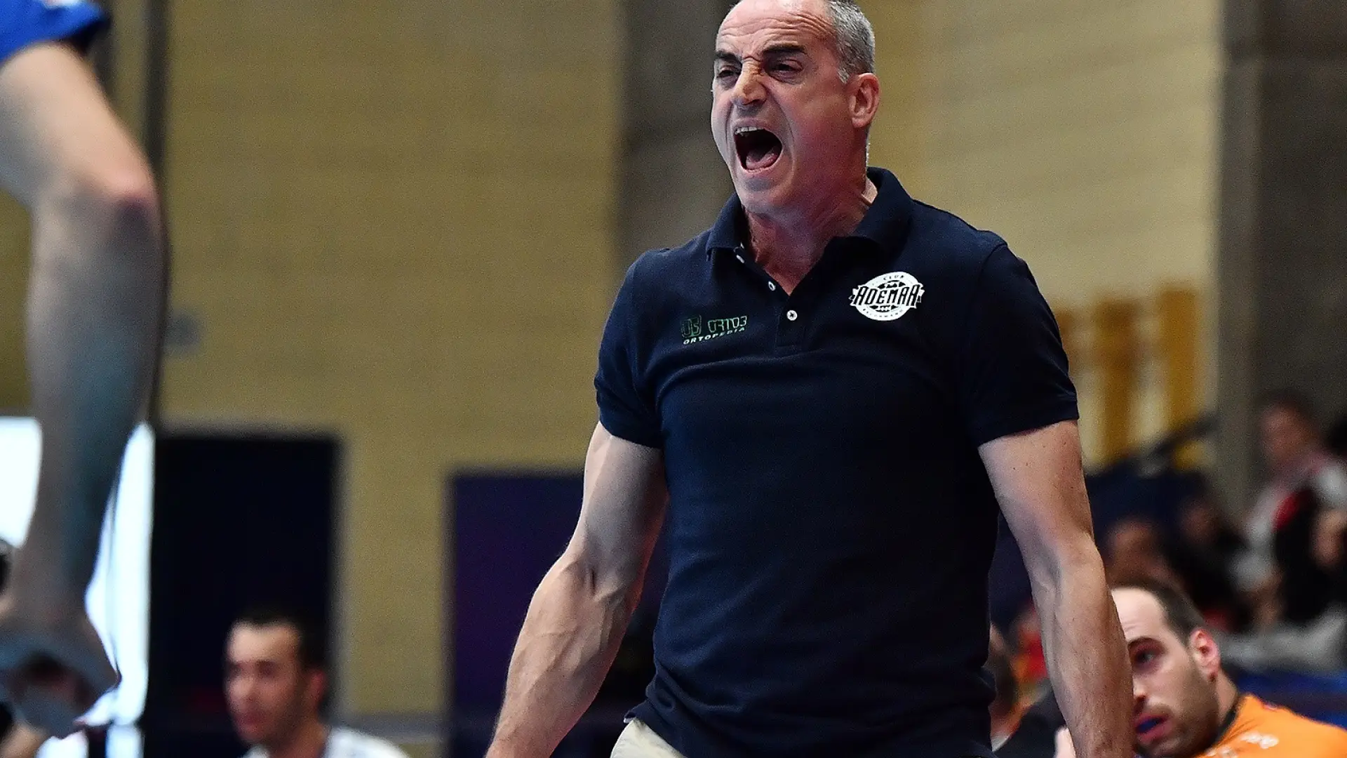 Fin del calvario de la leyenda del balonmano español Rafa Guijosa: el seleccionador iraní logra escapar del país