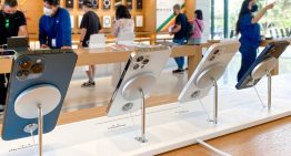Denuncian al proveedor de pantallas de Apple por revelar secretos comerciales de Samsung. La posible consecuencia: prohibición de varios iPhone en EEUU