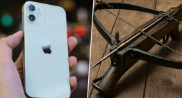 Un iPhone 12 mini acaba de salvar una vida de la forma más increíble: parando una flecha de ballesta en plena cara