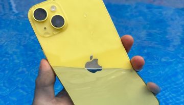 ¿Puedo mojar mi iPhone y hacer fotos bajo el agua?
Todo sobre su resistencia en la piscina y el mar