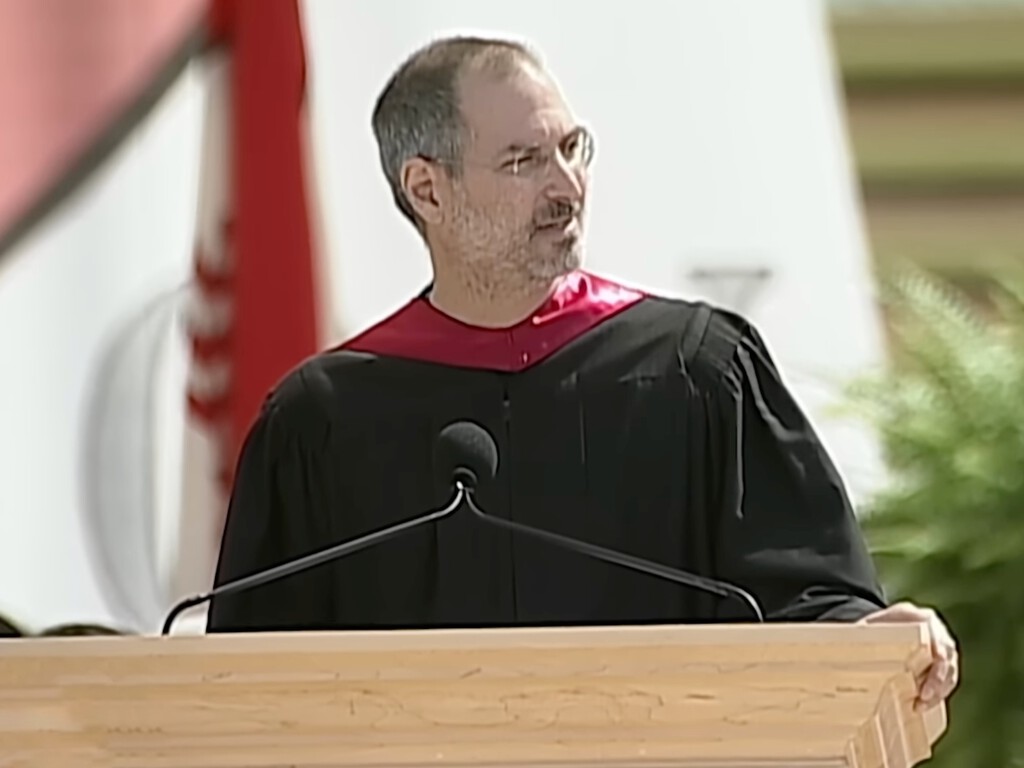 Steve Jobs tenía un método para conseguir lo imposible. Resulta que se publicó en Harvard como la clave del éxito: se llama la técnica del 'primer principio' 