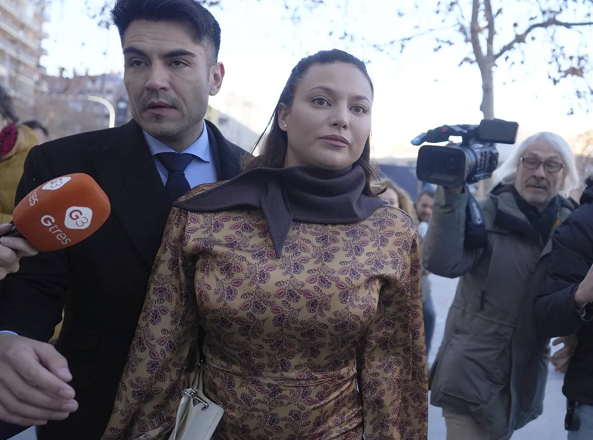 La defensa de Errejón aporta un contrainforme que concluye que Mouliaá tiene una «conducta incongruente»