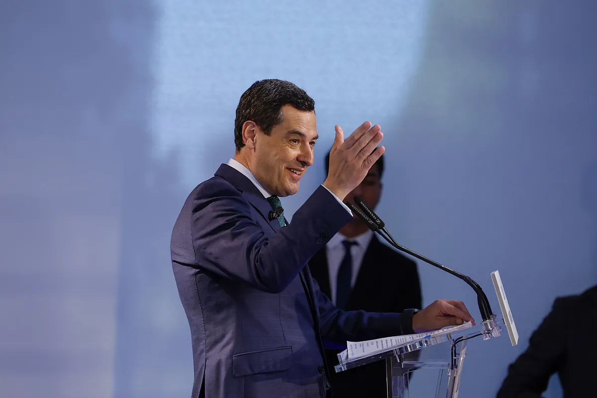 Juanma Moreno se reunirá con Page y Barbón para promover «una alianza en defensa de la igualdad» frente al «cupo separatista»