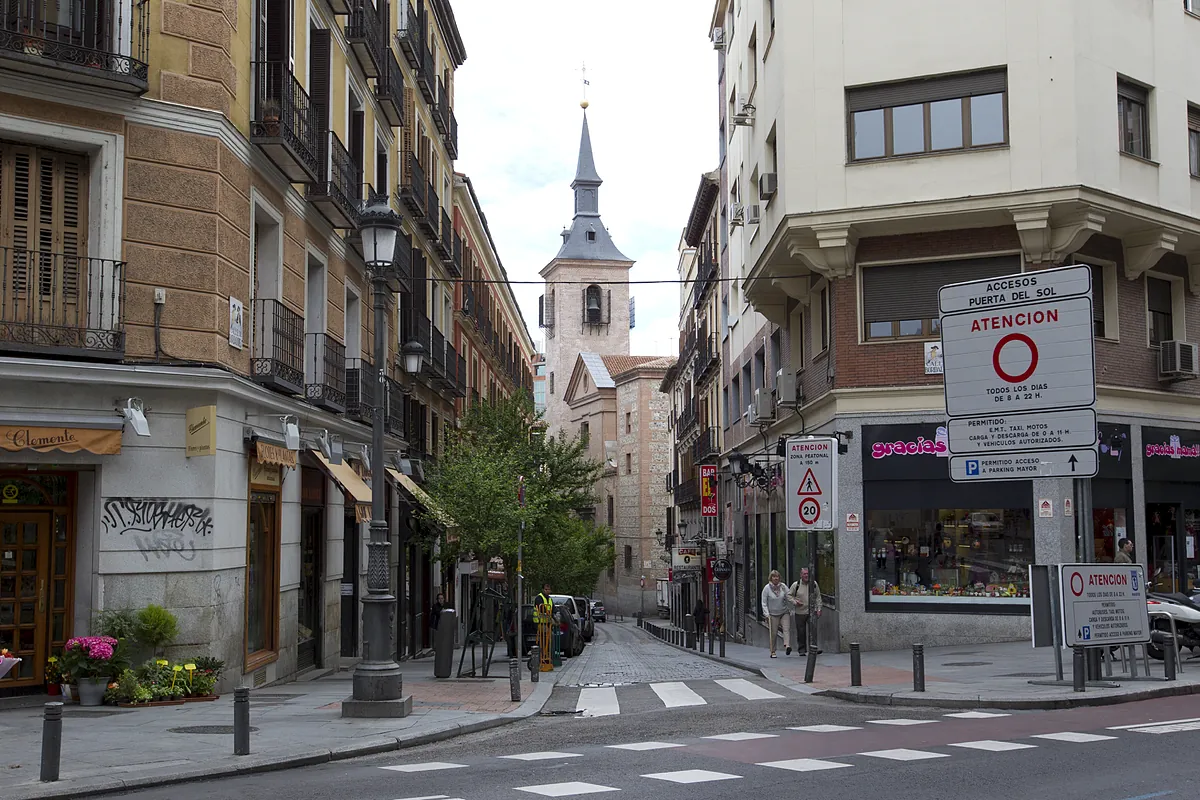 Muere un hombre apuñalado en el pecho en una zona de fiesta de Salamanca