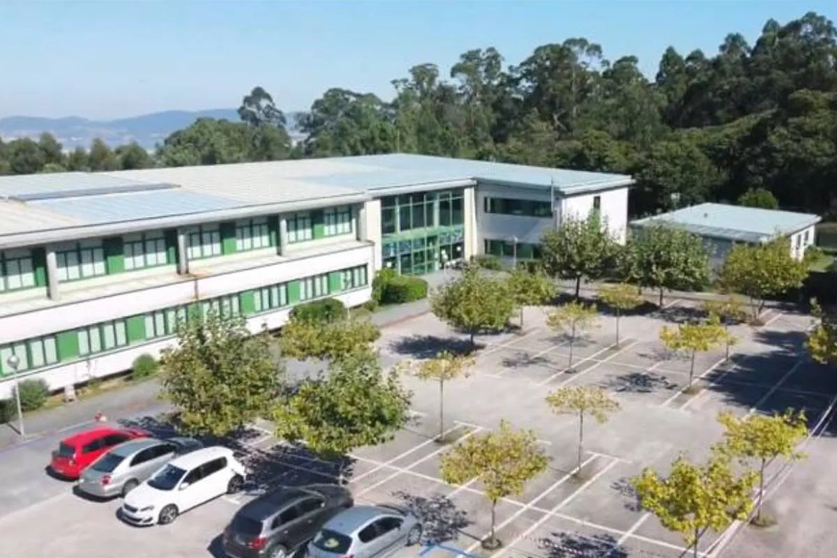 Dimite en bloque la dirección de un instituto de Vigo por la falta de recursos para atender a los alumnos con necesidades especiales
