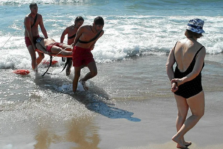 Los hombres de más de 60 años son el colectivo con mayor riesgo de morir ahogado en el mar
