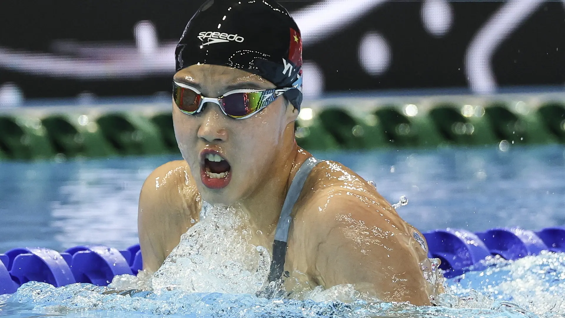 Yu Zidi, la china de 12 años que eclipsa a Summer McIntosh y rompe récords en el Mundial de Singapur