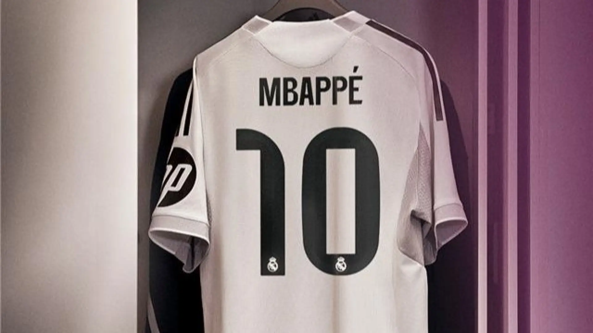 El Madrid presenta los nuevos dorsales: Mbappé ya tiene el '10', Asencio hereda de Lucas Vázquez… y el club se guarda el '9'
