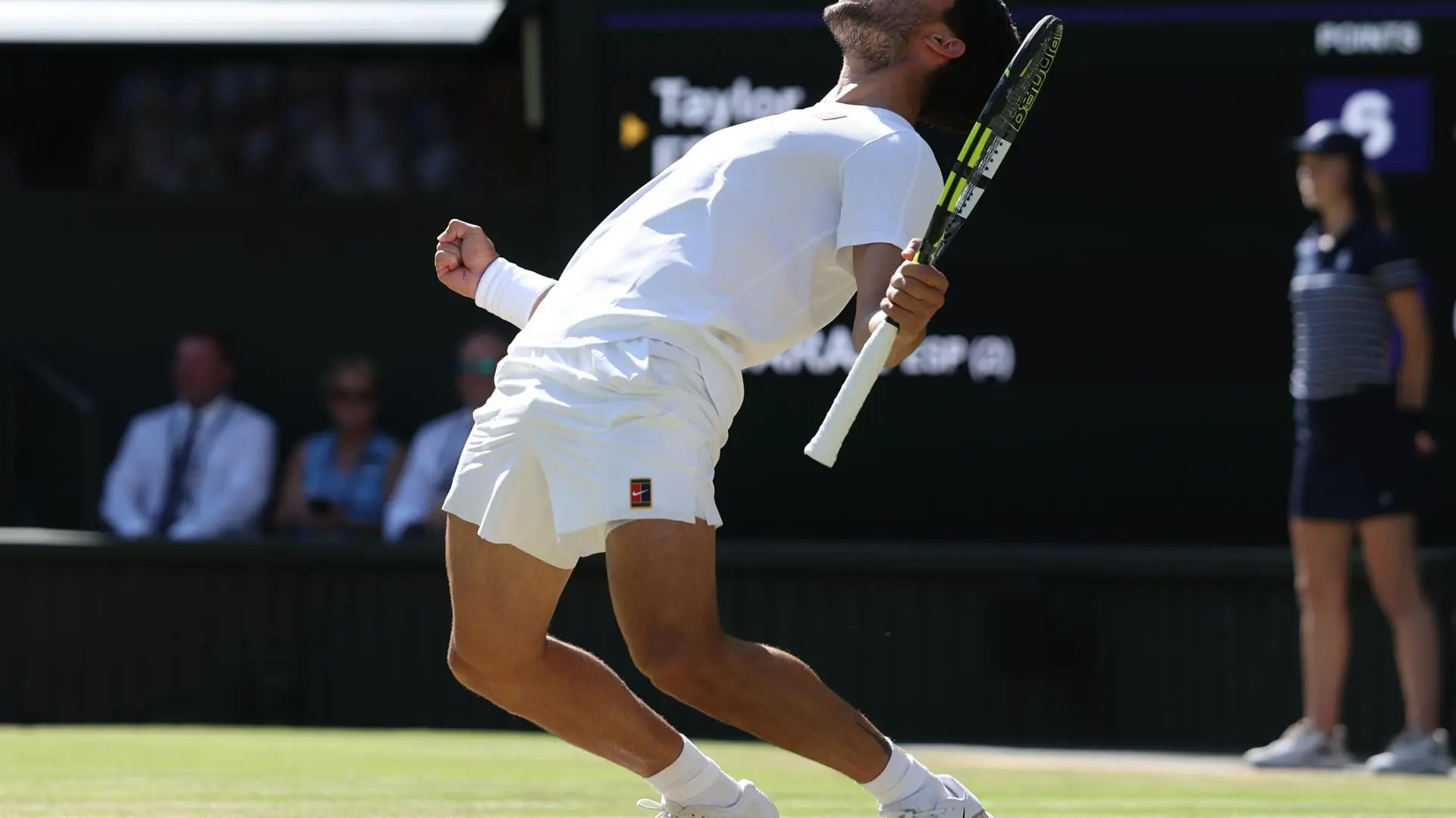Horario y dónde ver la final de Wimbledon Carlos Alcaraz – Jannik Sinner por TV y online en España