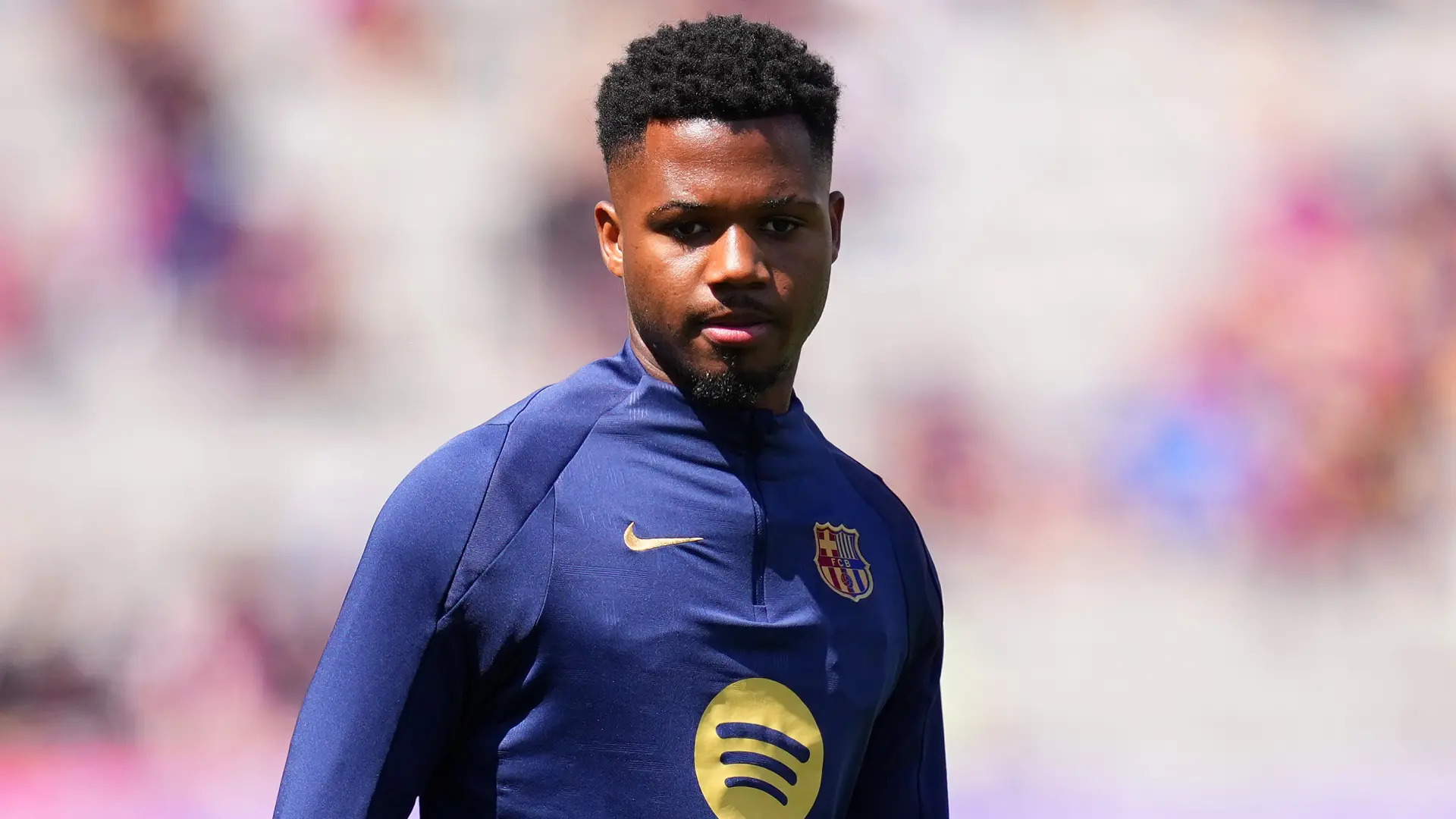 Ansu Fati se marcha cedido al Mónaco con opción no obligatoria de compra… pero antes amplía su contrato con el Barça