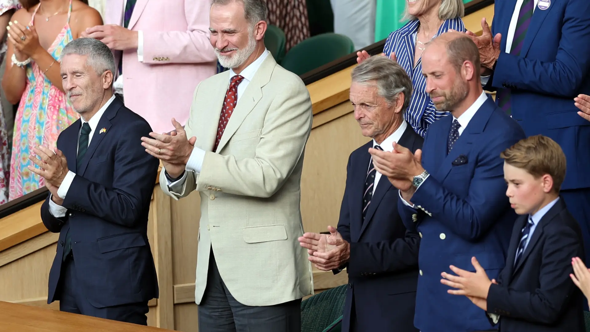 Felipe VI, en Wimbledon tras la derrota de Alcaraz: "Da gusto acostumbrarse a ganar, pero hay que guardar un poco de humildad"