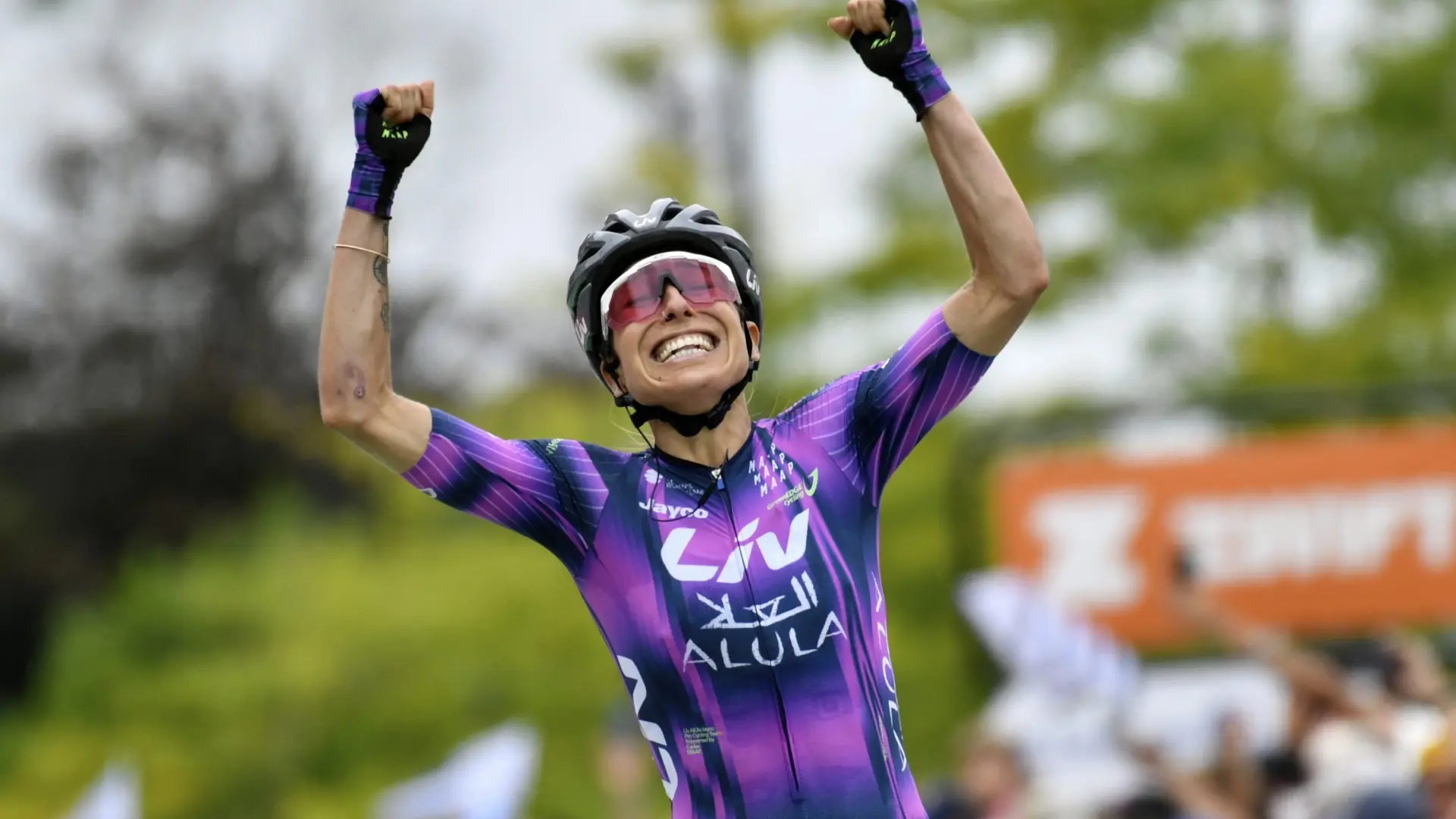 Histórica victoria de etapa de Mavi García en el Tour femenino: la primera de una mujer española… y lo hace con 41 años