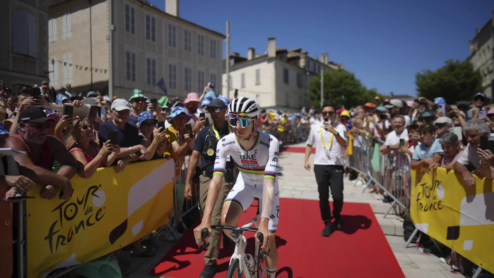 Espectacular victoria de Pogacar en los Pirineos para recuperar el maillot amarillo en el Tour de Francia