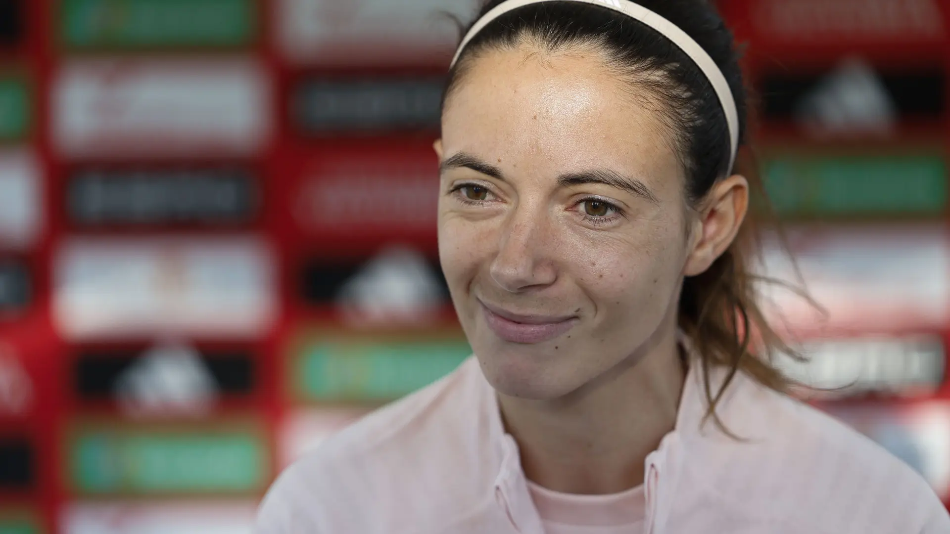 Aitana Bonmatí desvela la clave para olvidar la meningitis y llegar a la final de la Eurocopa: "Sufro como todos, pero la mentalidad…"