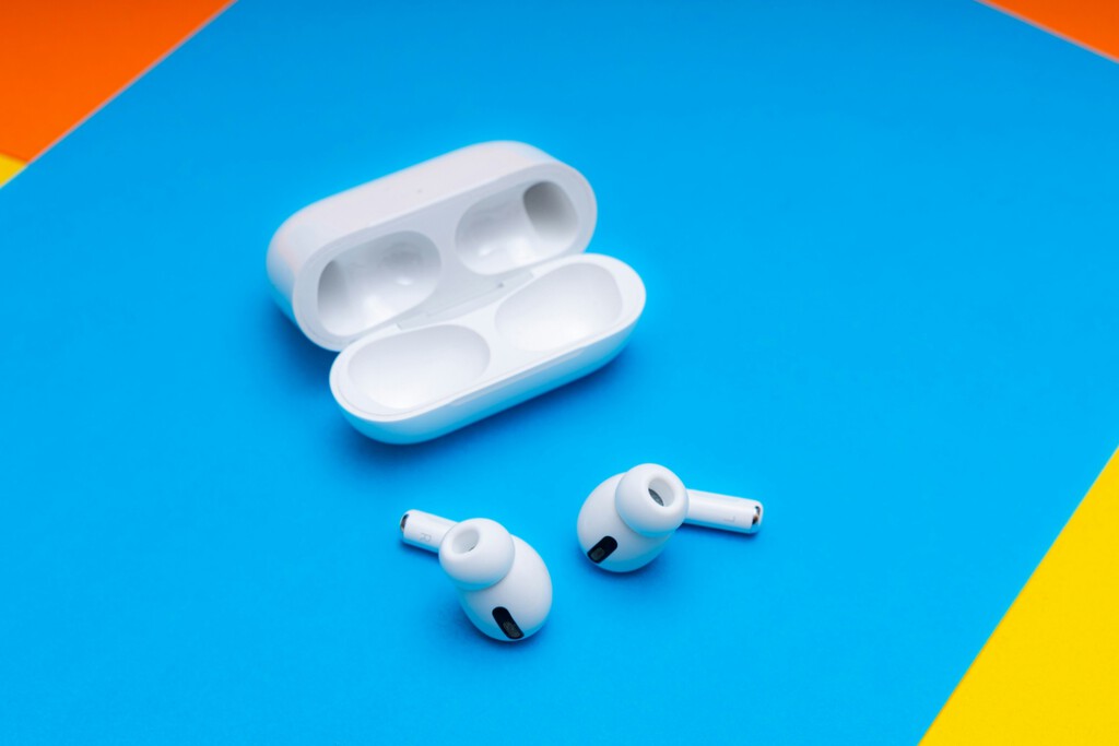  iOS 26 beta 6 confirma la ansiada novedad de los AirPods: traducción instantánea