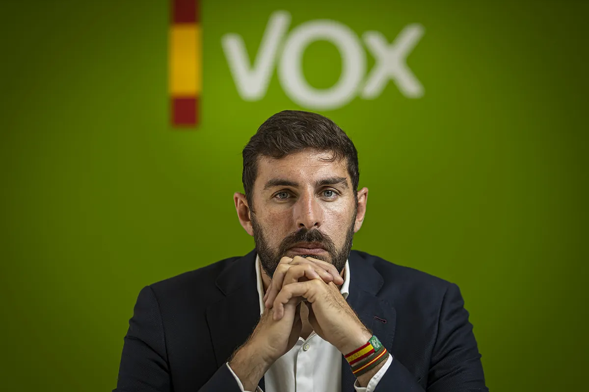 El presidente de Vox en la Región de Murcia, José Ángel Antelo, carga contra los obispos que no se pronuncien sobre «ataques yihadistas a cristianos» o políticas de género