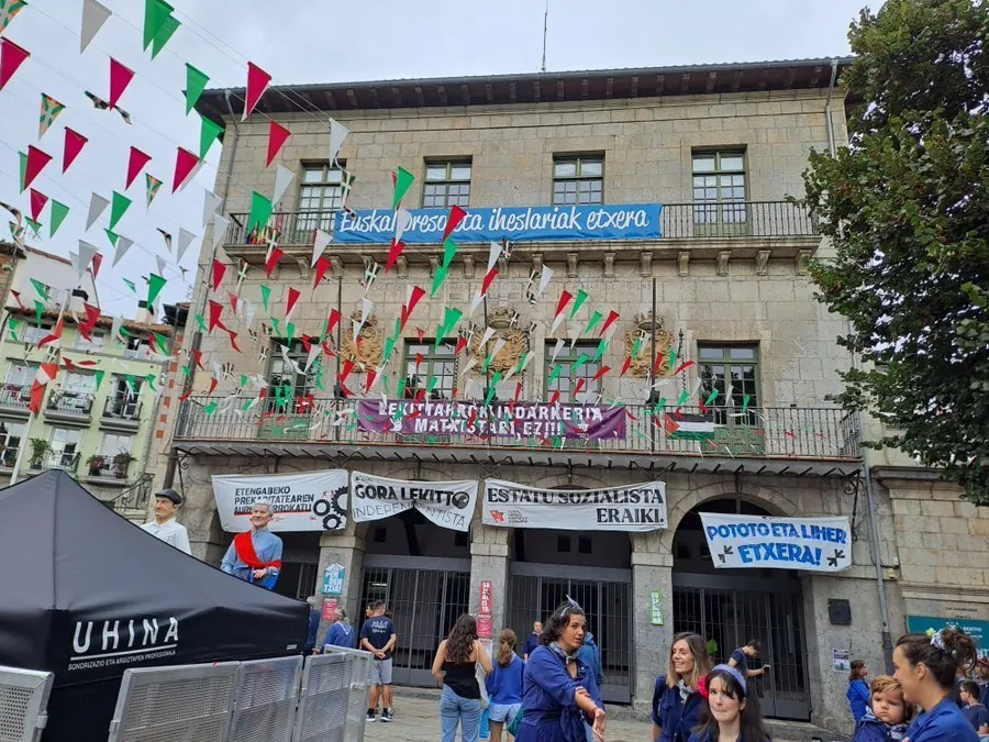 La AVT pide prohibir la movilización en Bilbao que pedirá «la vuelta a casa de los presos»