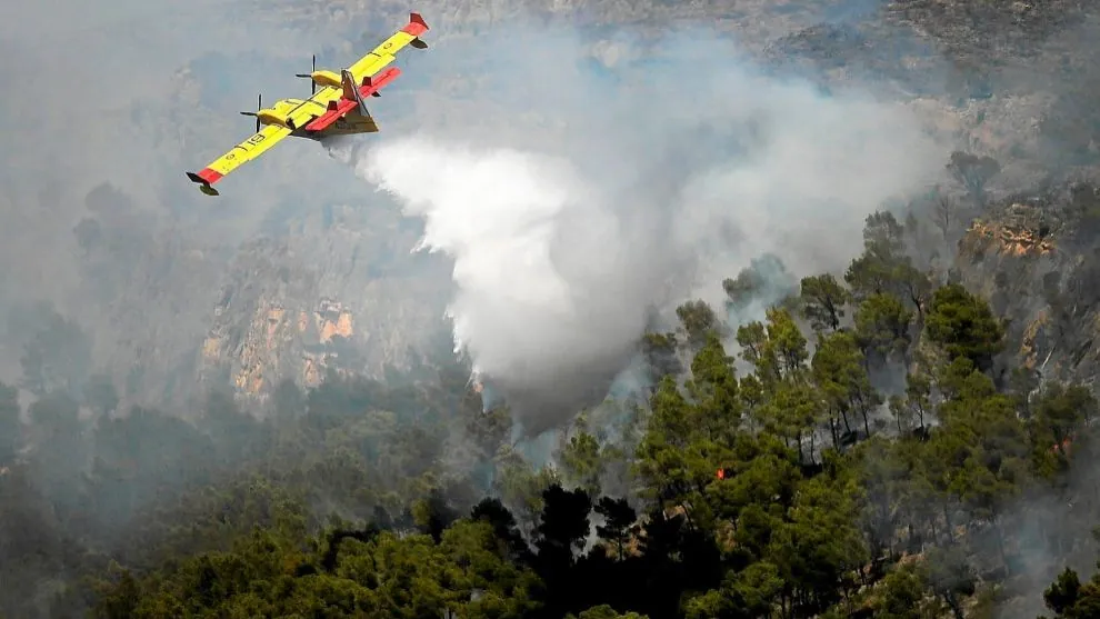 Detienen a un menor por los incendios forestales de este verano en España y ya van 32