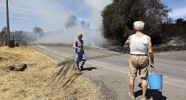 El fuego cruza fronteras en Galicia: patrullas de nueve localidades lusas esperan el incendio español