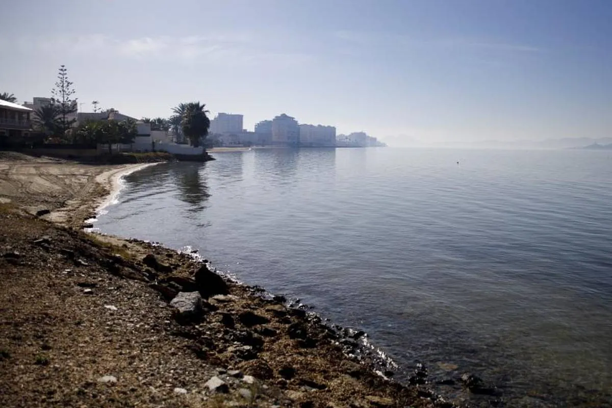 Un brote de salmonelosis en un hotel de La Manga deja ya 21 hospitalizados